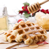 1 pcs Waffle Mold Aluminum+Teflon Waffle Maker coating Stove Waffle DIY Muffins Mould Bakeware Machine Kitchen Tool